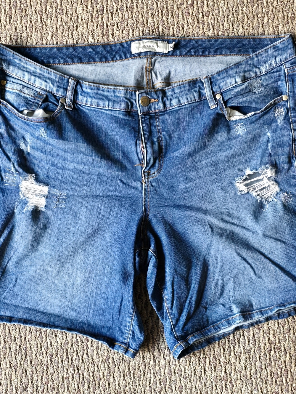 Torrid Plus Size 24 Distressed Denim Jean Shorts